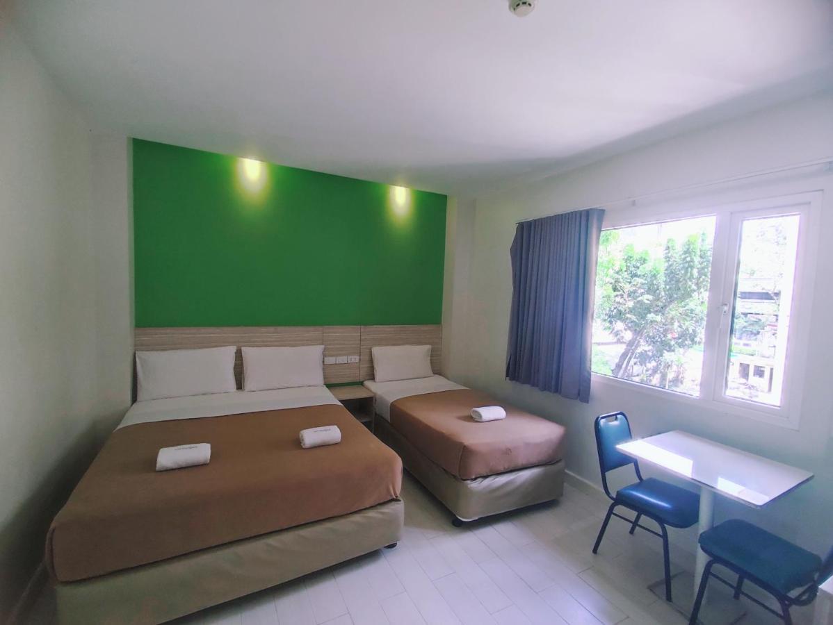 Westpoint Hotel Cebu Kültér fotó