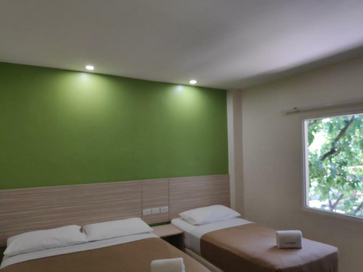 Westpoint Hotel Cebu Kültér fotó